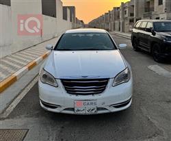 Chrysler 200